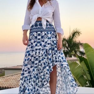 Beautiful long slit skirt